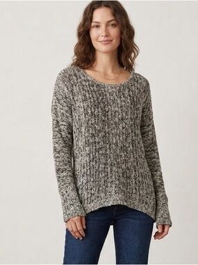 Cartise Black and Grey Knit Sweater with Sequins